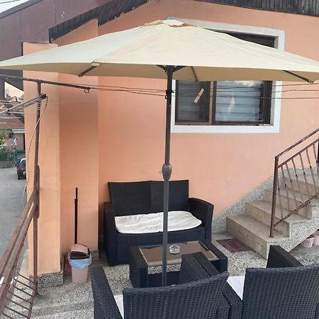 Micin Dom Apartment Pirot Exterior photo